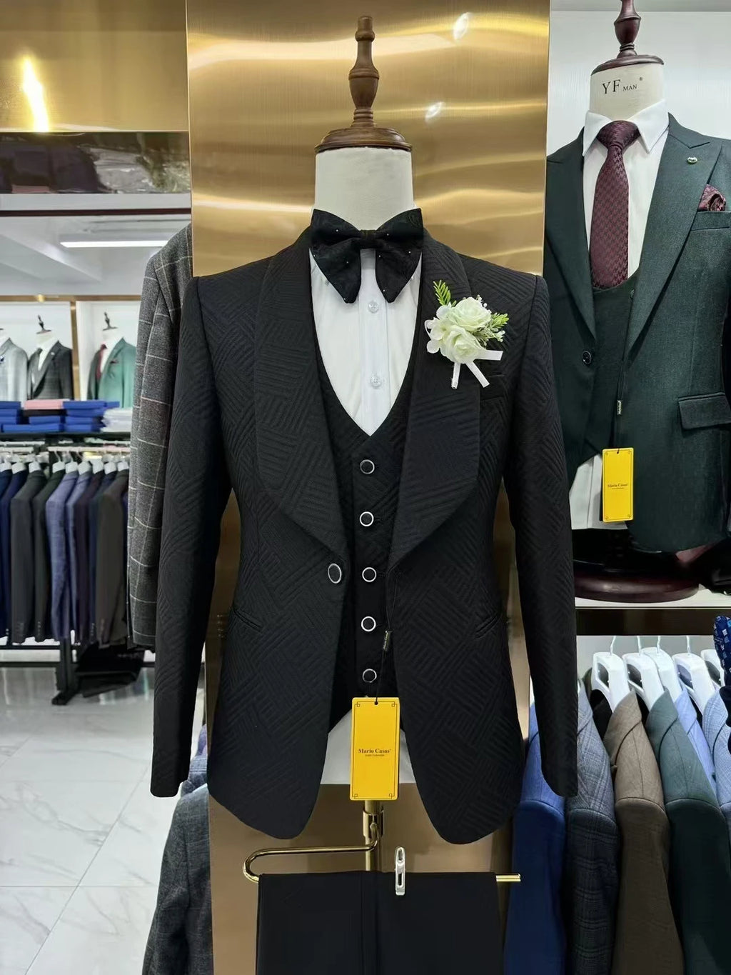 Conjunto de terno de casamento de alta qualidade para noivo, ternos de moda masculina de três peças, jaqueta blazer com gola xale de um botão, colete e calças
