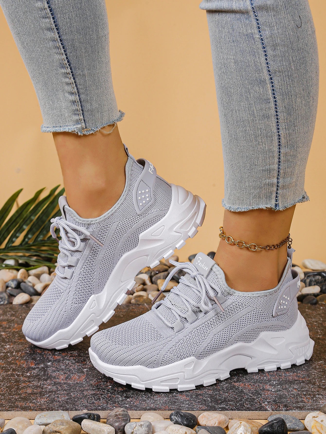Calçados femininos, calçados esportivos femininos 2025 sapatos femininos respiráveis de malha única pai sapato esportivo feminino casual e versátil