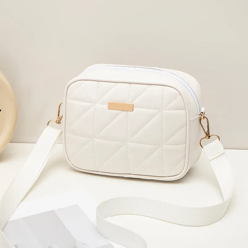 Bolsa feminina bordada na moda Bolsa para câmera moderna Bolsa quadrada pequena Bolsa crossbody de ombro único Estilo minimalista urbano P...
