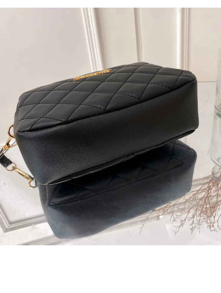 2023 borla pequena bolsa mensageiro para mulheres tendência lingge bordado câmera feminina bolsa de ombro moda corrente senhoras crossbody sacos