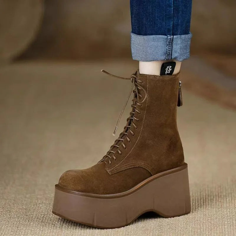 Botas Femininas de Novo Estilo com Zíper Traseiro e Solado Grosso, com Cadarços Ajustáveis 2025