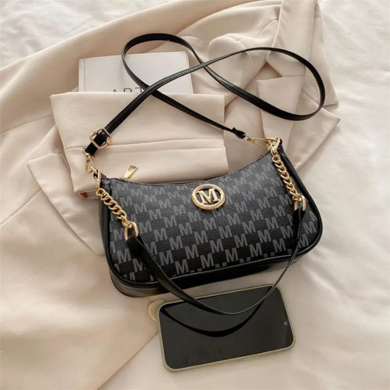 Bolsa crossbody estilo vintage, bolsa mensageiro de ombro de couro pu com design de letra dourada 'M', bolsa tote de couro sintético, bolsa