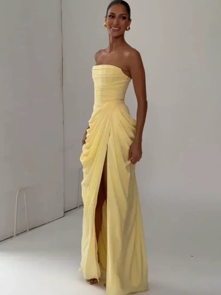 Vestido Elegante Amarelo Plissado Sem Alças para Mulheres, Chique, Sem Mangas, com Cintura Marcada e Fenda, Vestido Longo para Festas Noturnas Femininas 2026