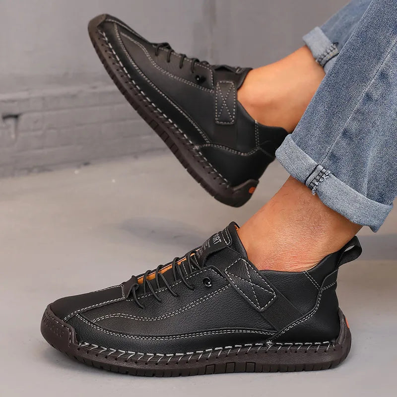 Botas de cano médio para mulheres estilo britânico retro anti deslizamento sapatos de trabalho mocassins de couro feitos à mão casuais sola macia botas nuas