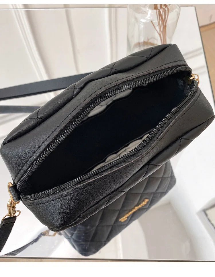 2023 borla pequena bolsa mensageiro para mulheres tendência lingge bordado câmera feminina bolsa de ombro moda corrente senhoras crossbody sacos