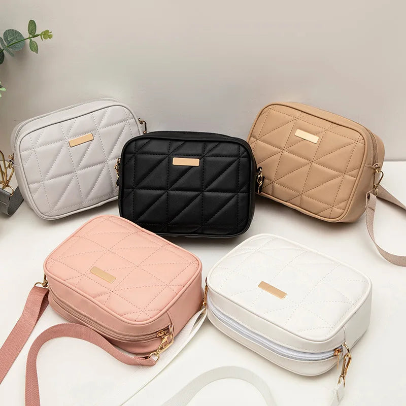 Bolsa feminina bordada na moda Bolsa para câmera moderna Bolsa quadrada pequena Bolsa crossbody de ombro único Estilo minimalista urbano P...