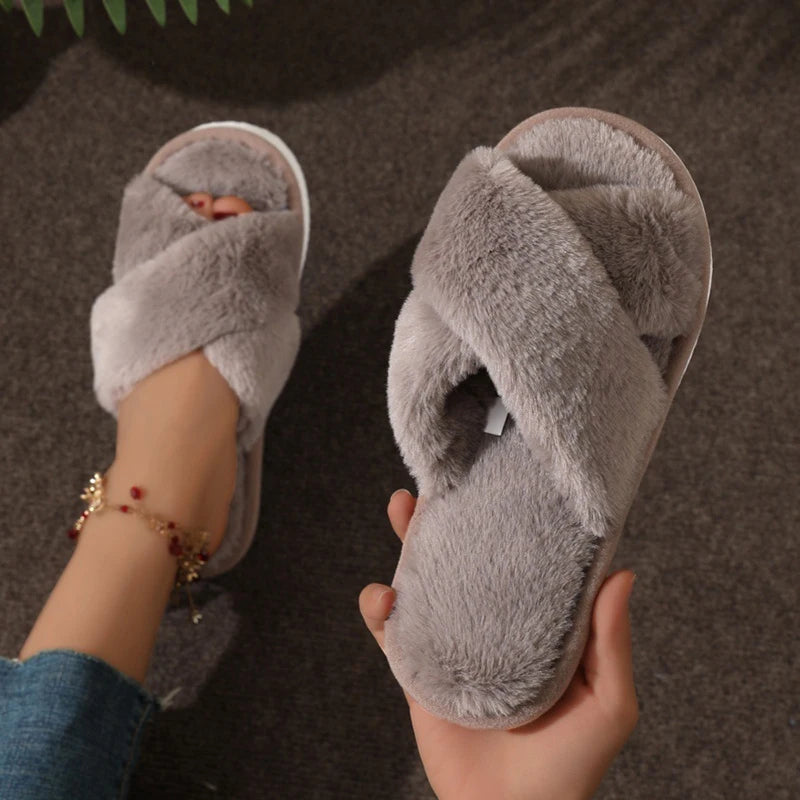 Cruz quente fofo chinelos peludos feminino leve saltos planos slides de pele mulher outono inverno dedo do pé aberto antiderrapante sapatos de chão para casa