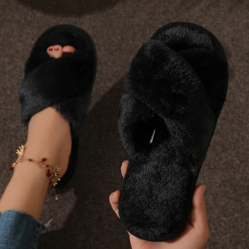 Cruz quente fofo chinelos peludos feminino leve saltos planos slides de pele mulher outono inverno dedo do pé aberto antiderrapante sapatos de chão para casa